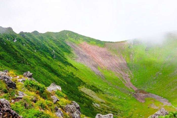  Японская гора Йотей открыта для туристов