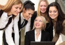 Жіночий колектив