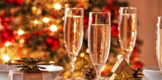 Як прикрасити новорічний стіл ?