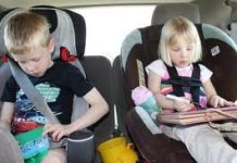 Чим зайняти дитину в дорозі