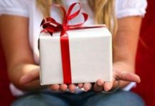 Выбирай, але обережно: як не потрапити в халепу з подарунком за кордоном