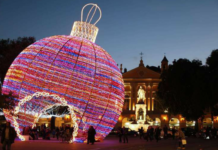 Гігантський чарівний куля зявиться на Манежній площі.