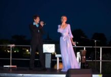 Російська русалонька привітала датську зі сторіччям.