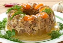 Три рецепти приготування новорічного холодцю.