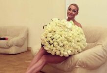 Анастасія Волочкова розповіла про плани на майбутнє, прикривши наготу букетом.