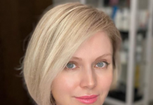 Наталі привітала з днем народження старшого сина і показала фото з пологового будинку