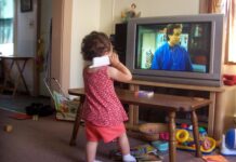 Цифровые Лабиринты Многоязычия: Как Технологии Формируют Языковой Мир Детей