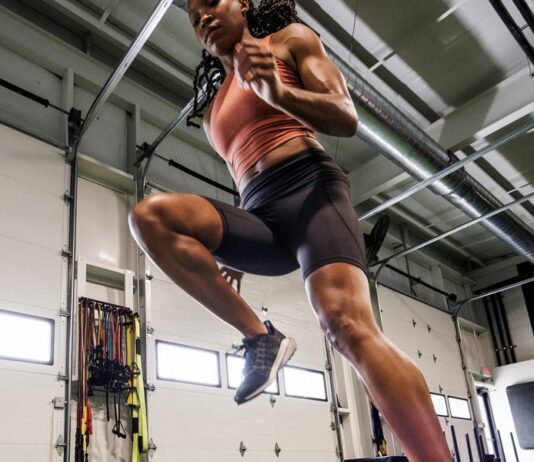 8 найкращих вправ на спритність, на думку фітнес-експертів