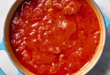 Секрет Більш насиченого Томатного Соусу: Морква, а Не Цукор