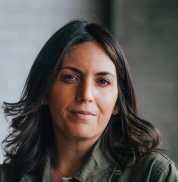 Невисловлені Питання: Коли Медичні Анкети Відкривають Старі Рани