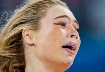 Голландська ковзанярка виграє олімпійське золото, а її наречений Джейк Пол у залі