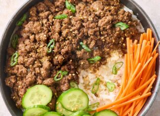 Schnelle und einfache koreanische Beef Bowls: Ein 20-minütiges Abendessen