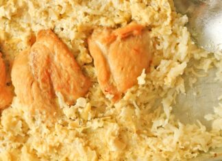 Le repas réconfortant ultime à faible effort : une cuisson de riz Trader Joe’s à 3 ingrédients