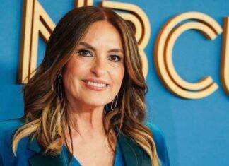 Primera presentadora femenina de un Emmy en 15 años